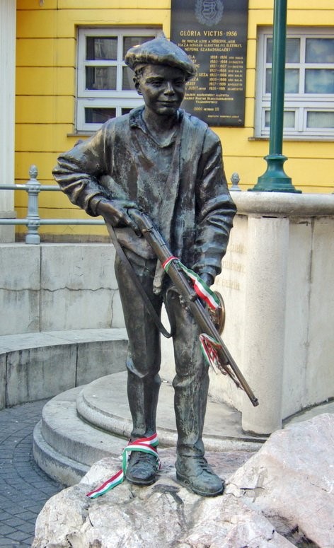 VargaJanosemlekmu